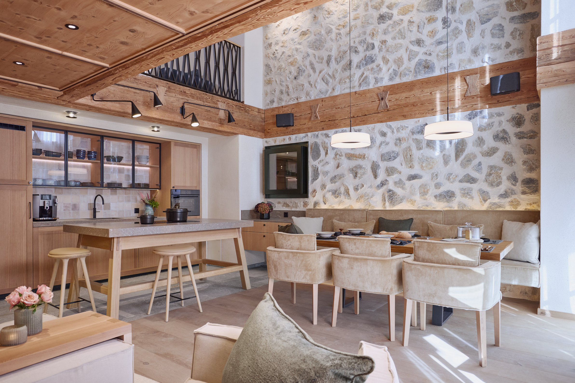 Infinitypool Chalet 1