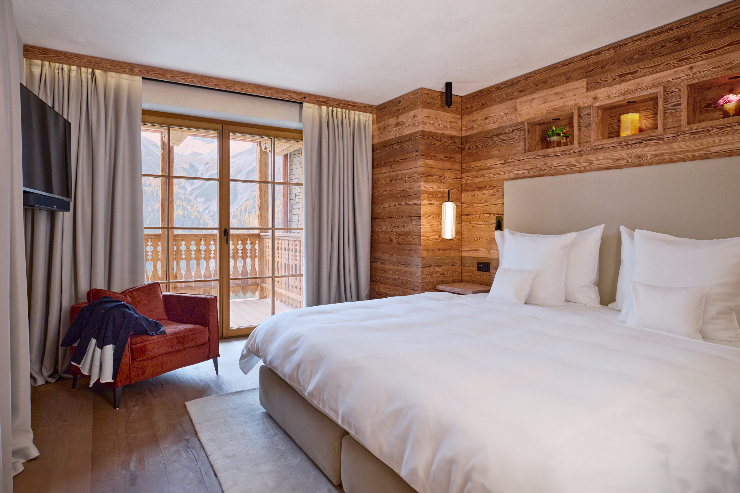 Infinitypool Chalet 4