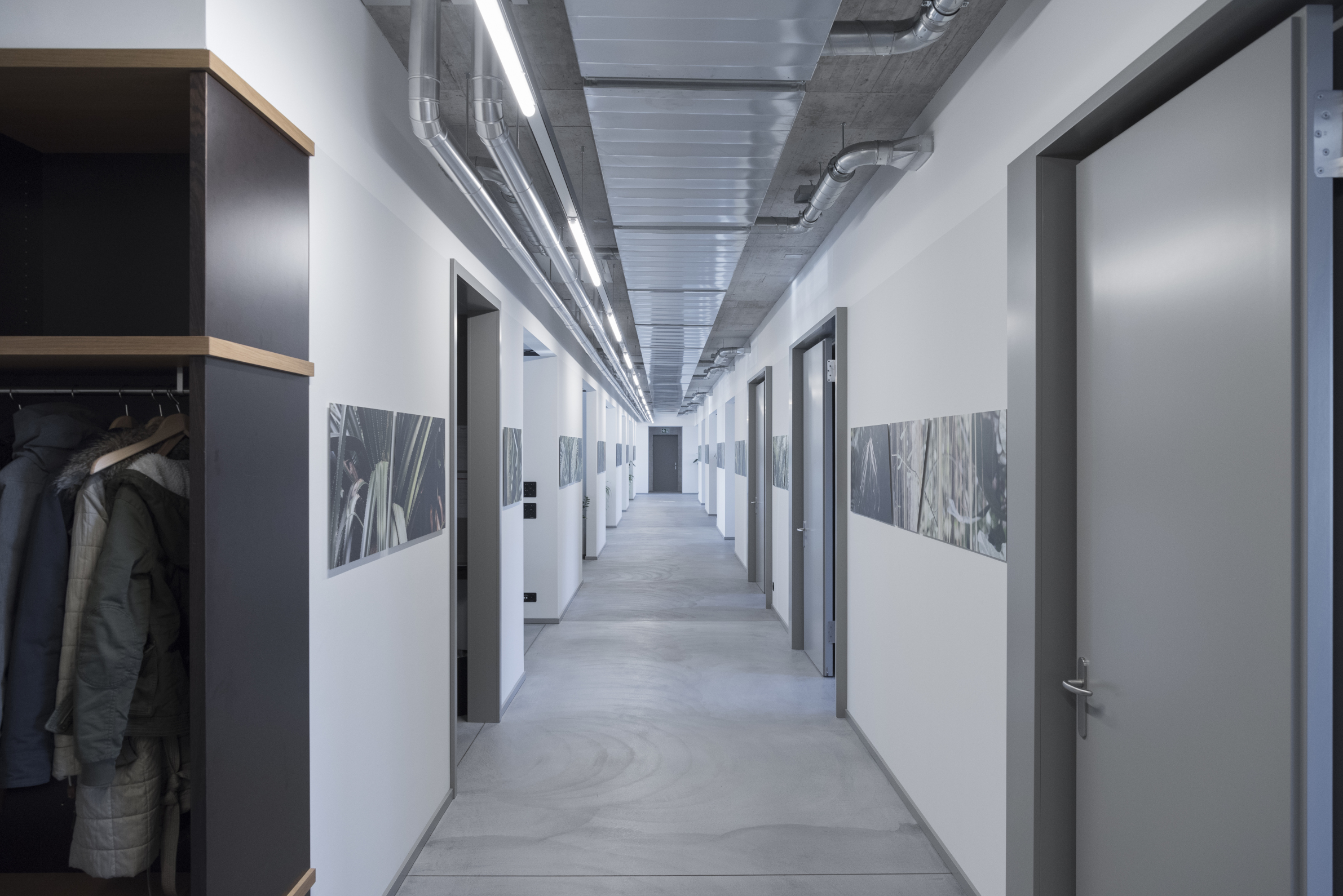 Felchlin Treppenhaus Garderobe 01