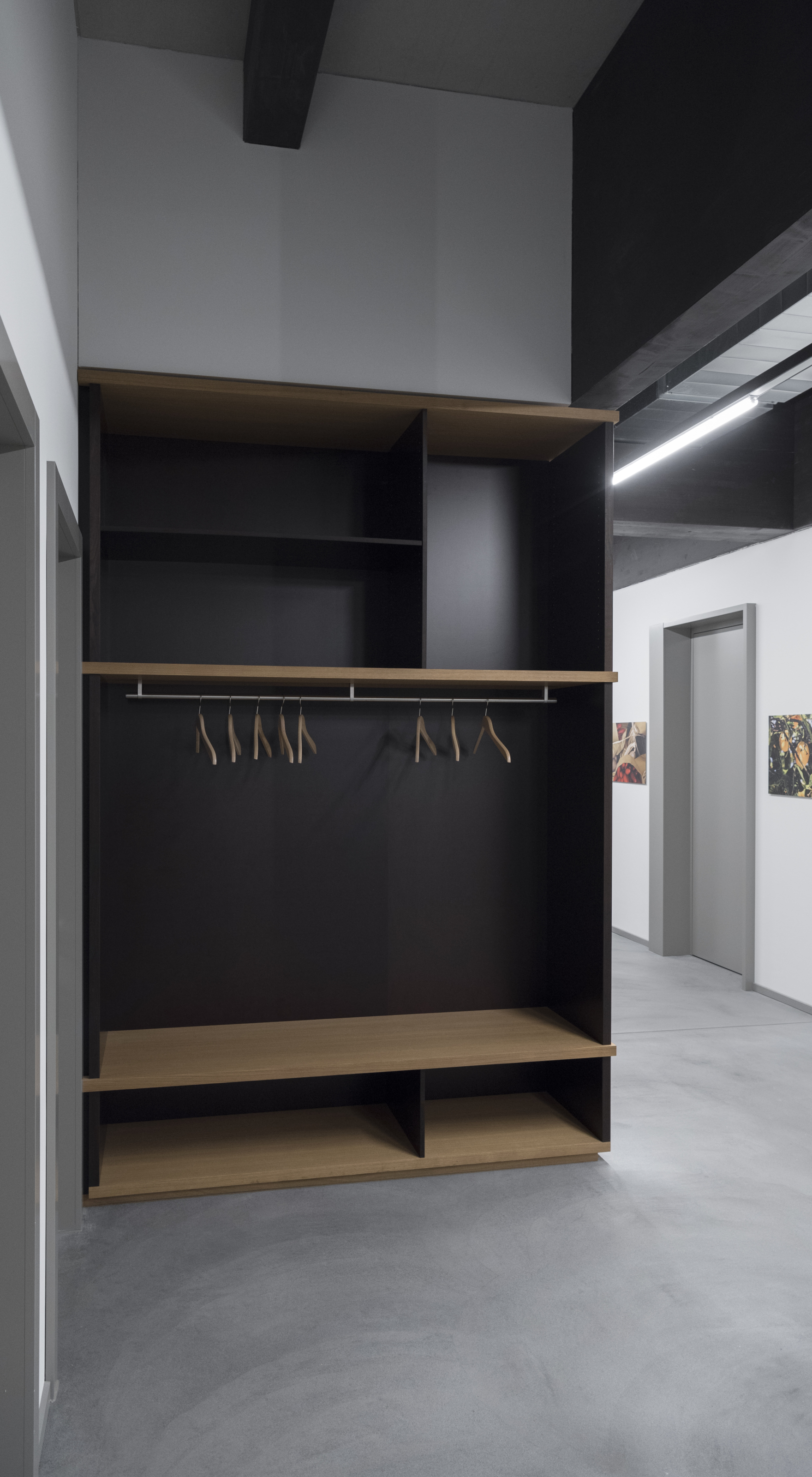 Felchlin Treppenhaus Garderobe 02