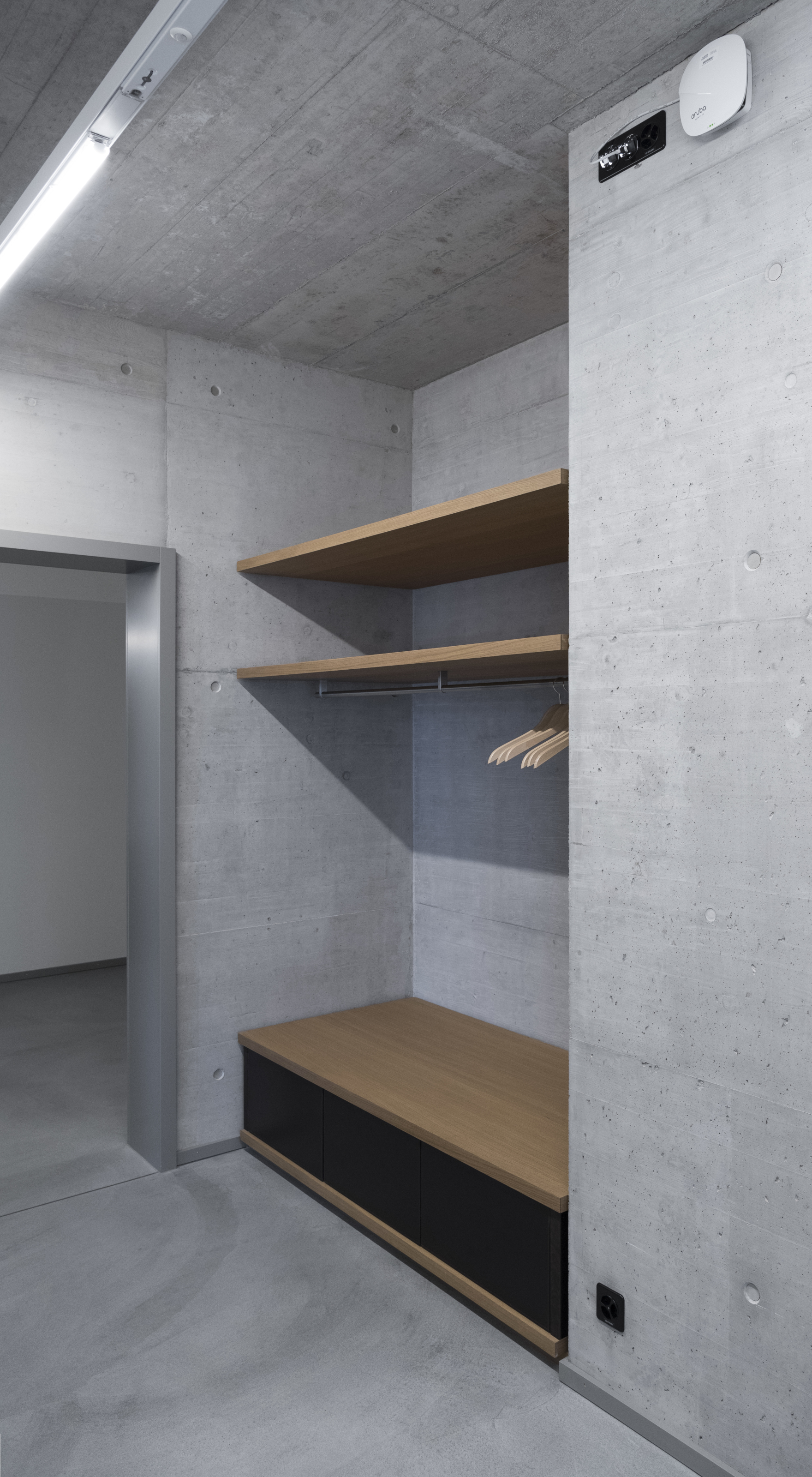 Felchlin Treppenhaus Garderobe 03