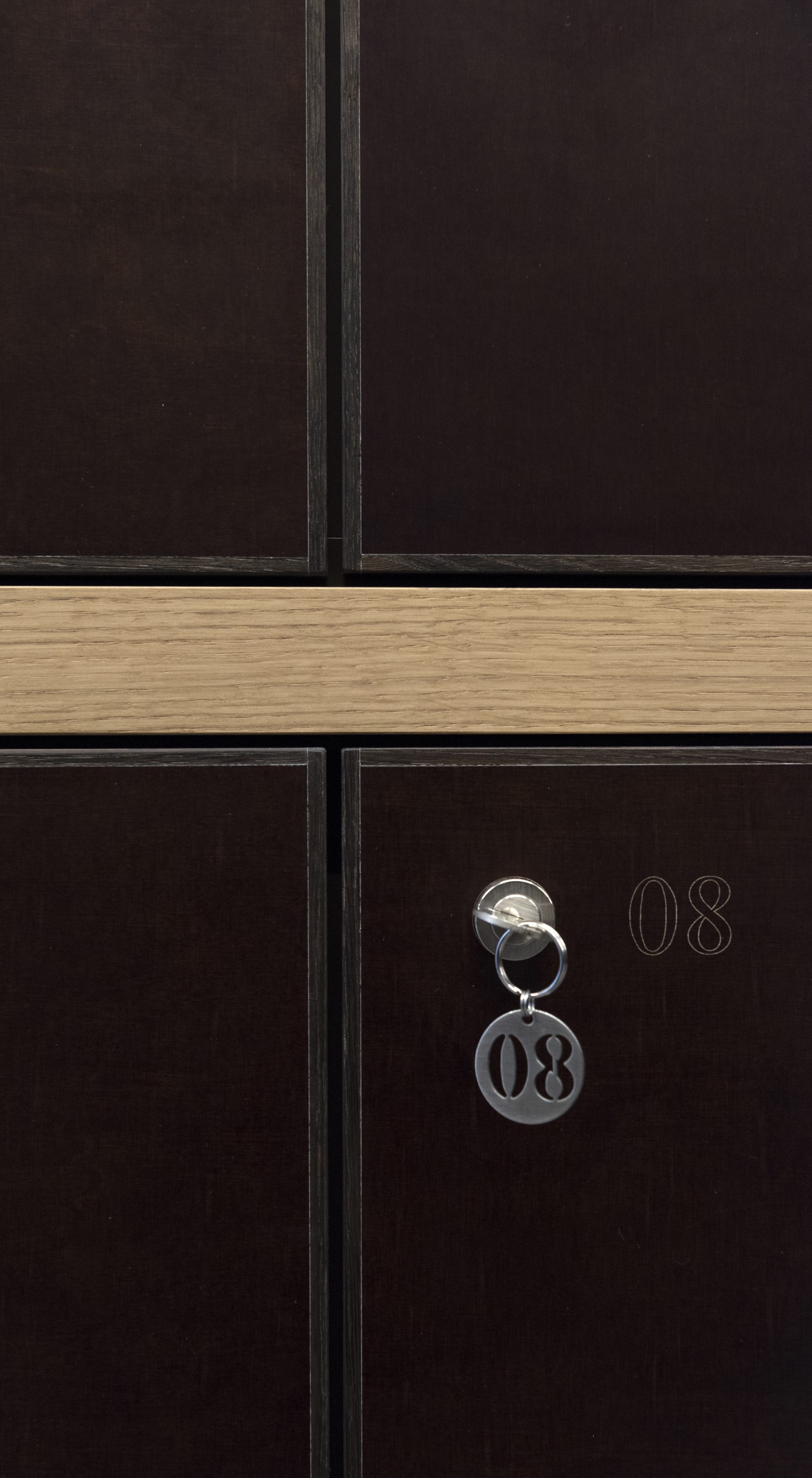 Felchlin Treppenhaus Garderobe 07